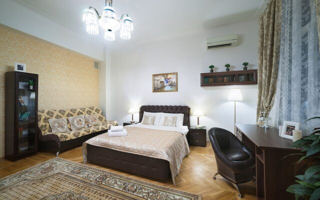 IZBA Red Square Guest House