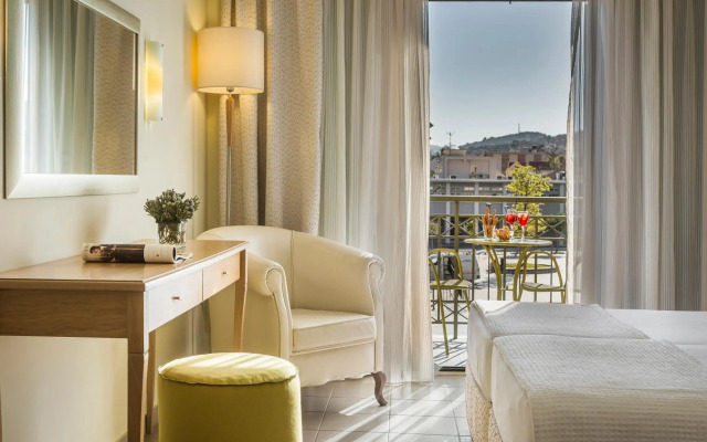 Ionian Plaza Hotel