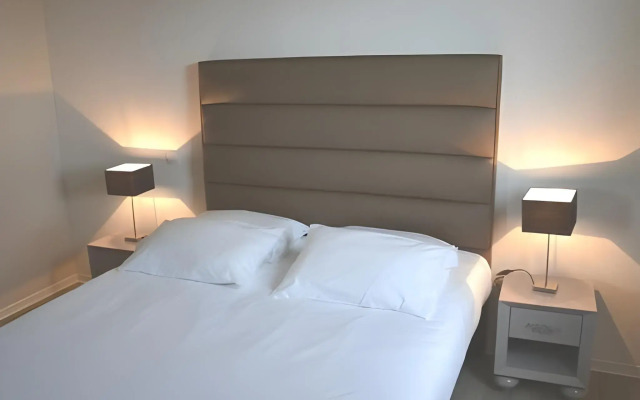 Adonis Hôtel Bayonne
