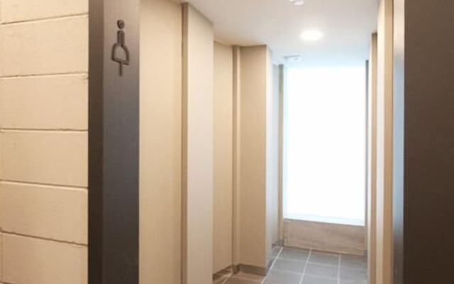 MoonDong's Hostel