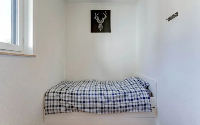 Holiday Home in Heuvelland With Garden