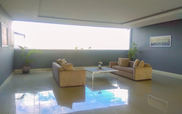 Best Location Studio Park View Condominium Apartment