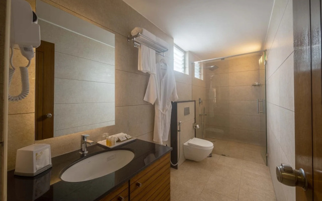 Royal Ace Boutique Hotel
