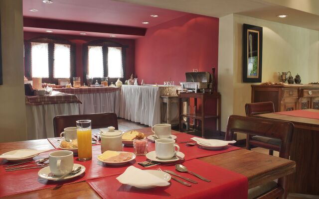 Kau Yatun Hotel Boutique