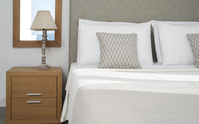 Maritimo Beach Hotel