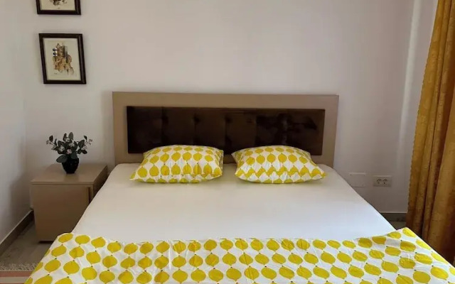 Serenity Apartments and Studios