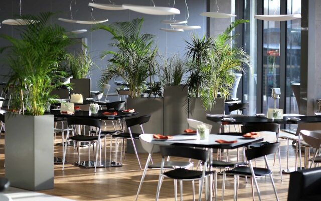 Przystań Hotel & Restaurants