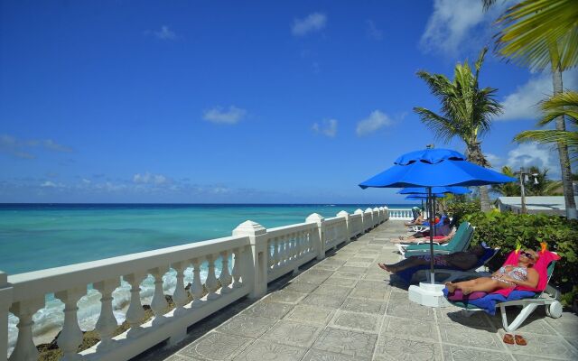 Dover Beach Hotel