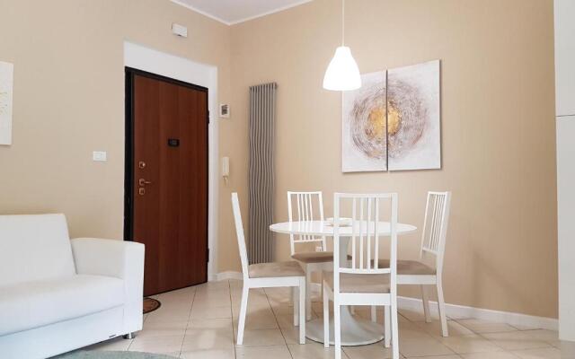 Leonardo Apartment