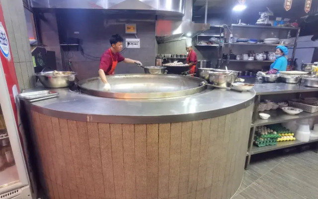 Donghao Hotel (Xichang tourism distribution center store)