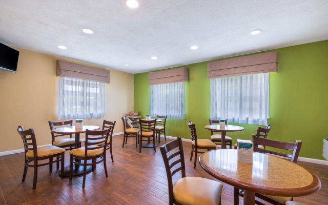 Sleep Inn Statesville I-40