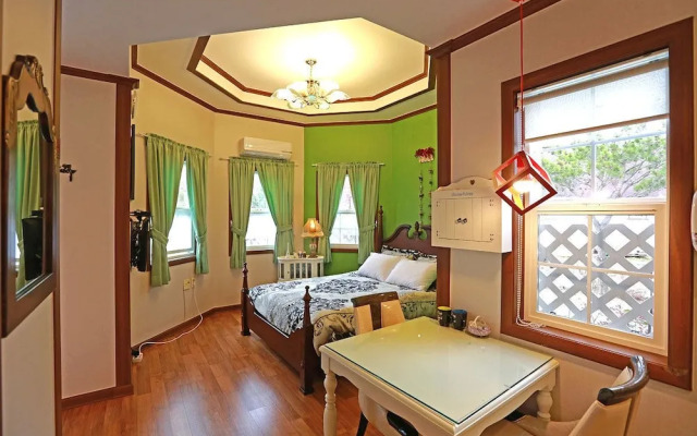 Green Castle Pension