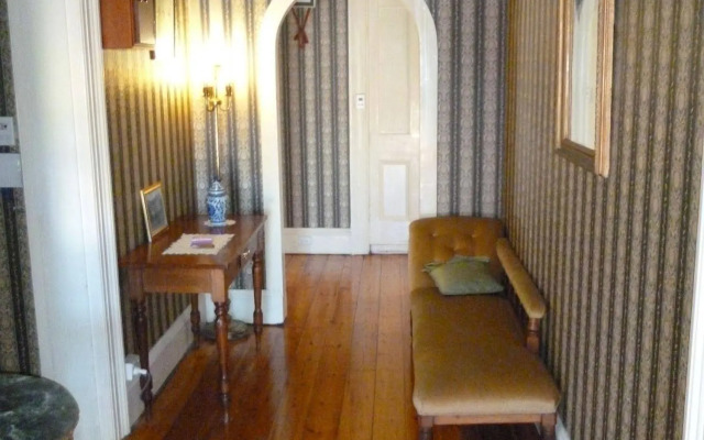 Windmill Hill Lodge