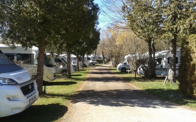 Chalets du Camping Les Merilles