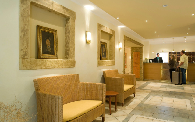 IDINGSHOF Hotel & Restaurant