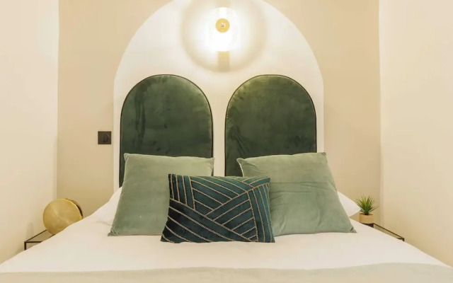 Superb Apartment With Patio 6p/2bdr - Opera/grands Boulevards
