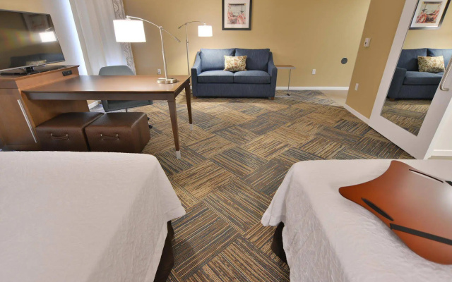 Hampton Inn & Suites Chippewa Falls