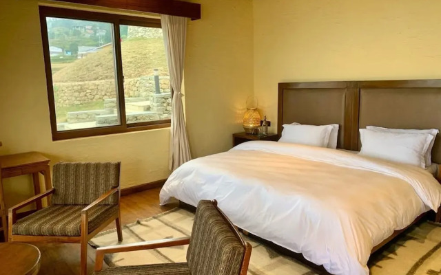 Mountain Lodges of Nepal Dhampus