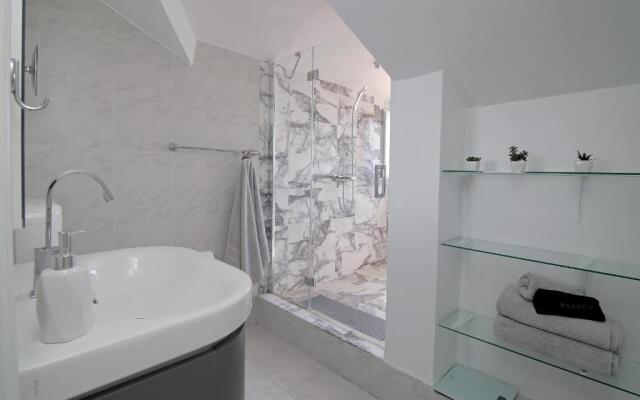 Spacious 2 BR Apt LuxeView- OldTownView, 10min to town