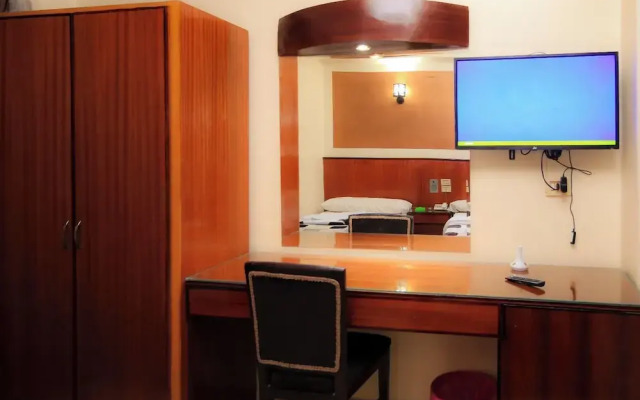 New Saint Catherin Hotel