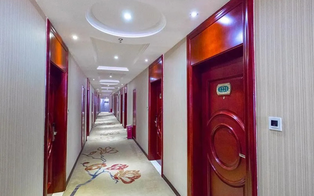 Vienna Int Hotel Shenzhen Songgang Wanzhao Square