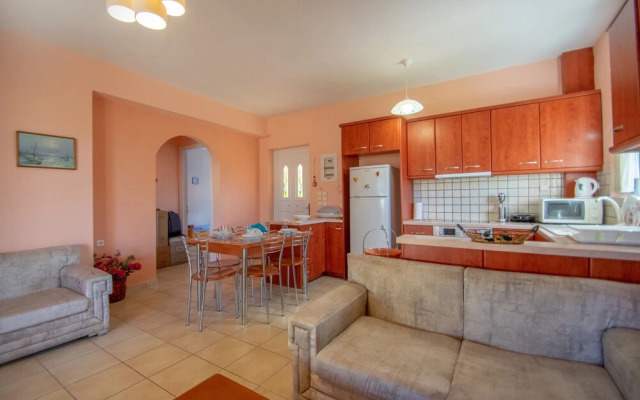Yiota Porto Kavo Apartment