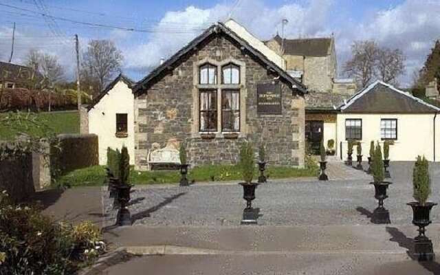 The Horseshoe Inn
