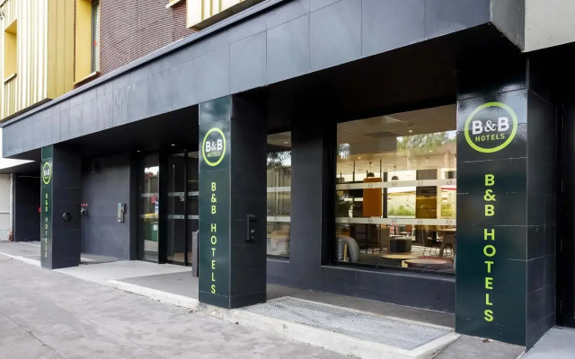 B&B HOTEL Paris Porte d'Orléans