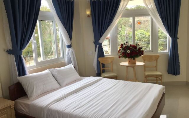 NK Dalat Hotel - Hostel