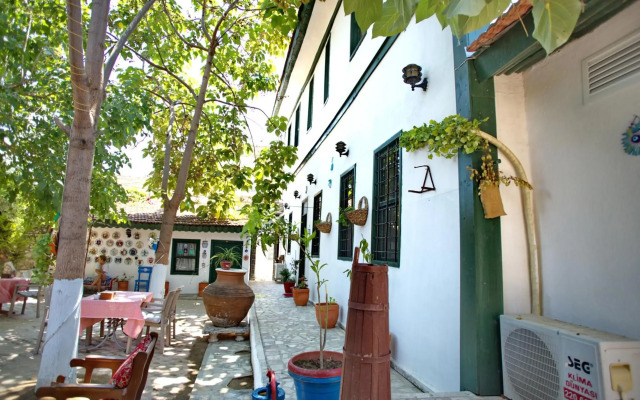 Garden Palace Boutique Hotel
