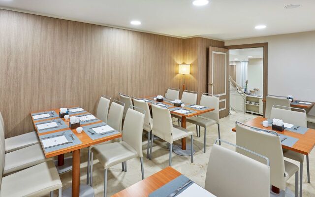 Hotel NH Valencia Las Ciencias