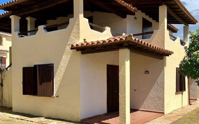 Apartment sleeps 6 - Porto San Paolo