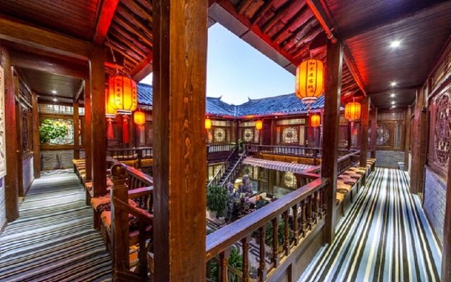 Lijiang Heluju Inn