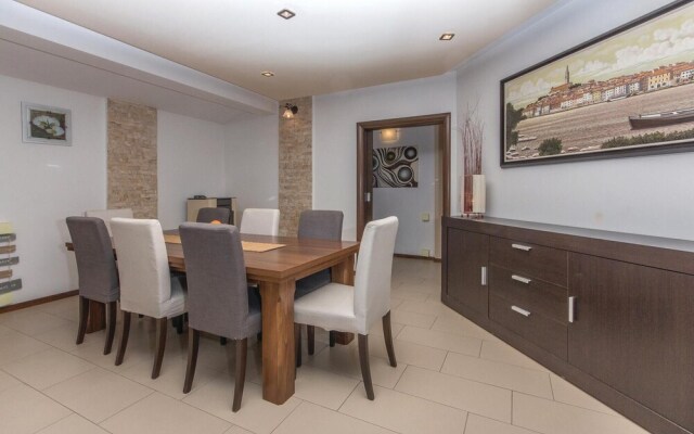Amazing Home in Kanfanar With Wifi and 3 Bedrooms