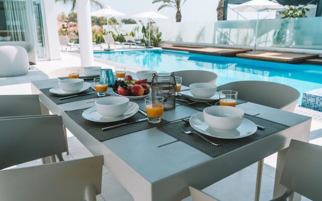 Vivo Mare Elite Luxury Home 5 Bedrooms