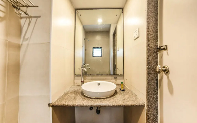 FabHotel Flamingo Anna Nagar