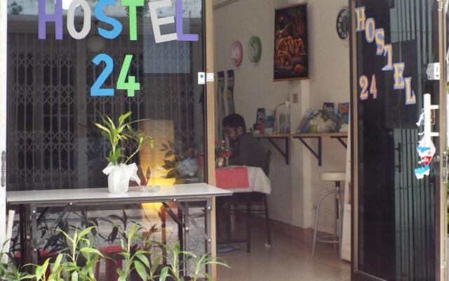 Hostel 24