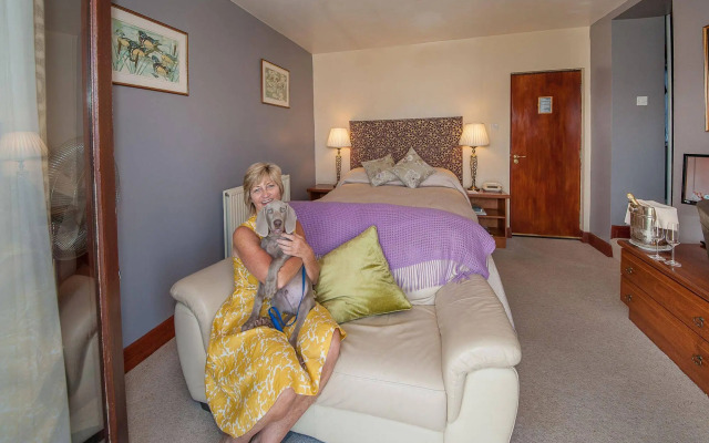 The Bay Horse Hotel and Restaurant