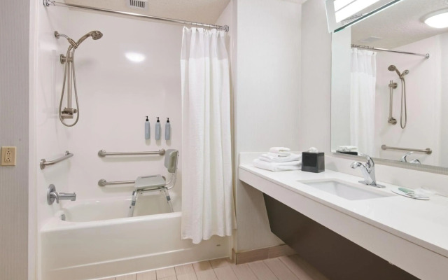 Courtyard by Marriott Columbus Downtown