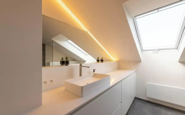 Modern Apartment Near Seabeach