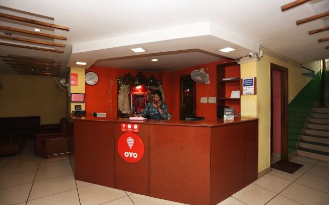Hotel Centre Point by OYO Rooms