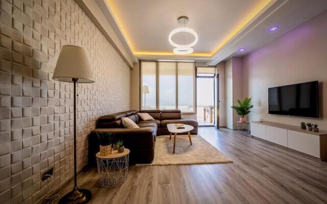 Penthouse Chic by Landev