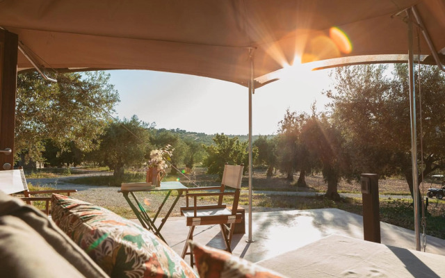 IUTA Glamping & Farm