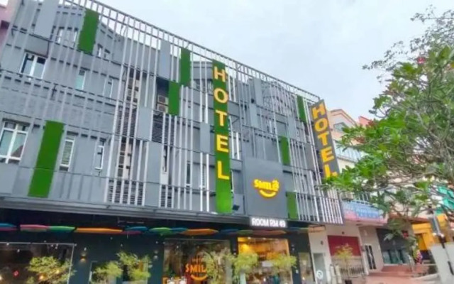 Smile Hotel Wangsa Maju