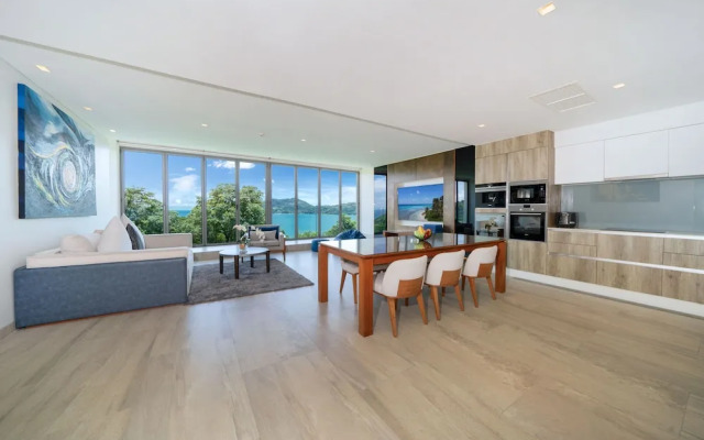 SeaView 3BR Apartment 812 in BluePoint