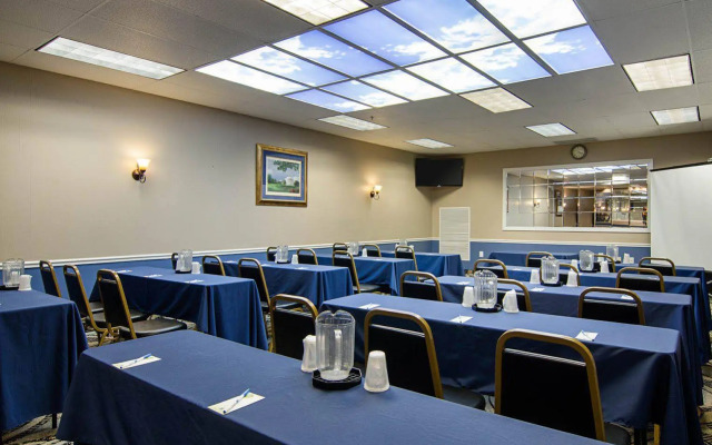 Comfort Inn University Center