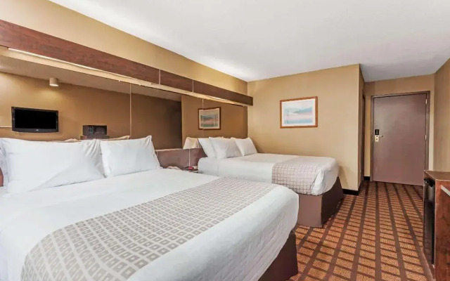 Microtel Inn & Suites By Wyndham Lexington