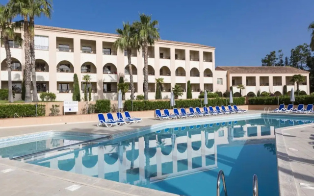 Gorgeous Apartment for 4 People With Balcony