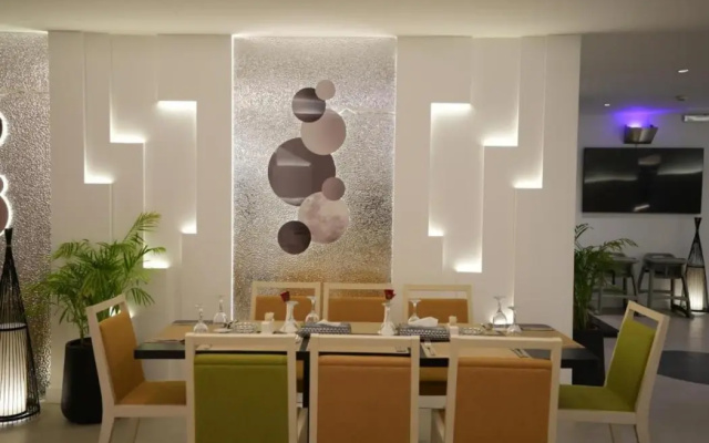 Ambassador Suites