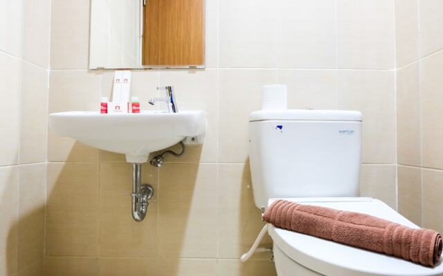 Warm and Homey Studio at The Oasis Cikarang Apartment By Travelio